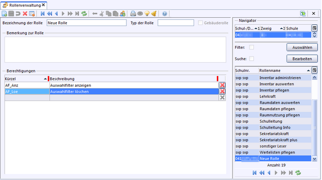 Klick auf Mini-Bild vergrößert.